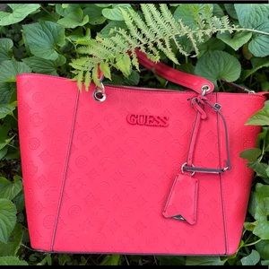 Guess Womens Kamryn Tote Handbag 👜